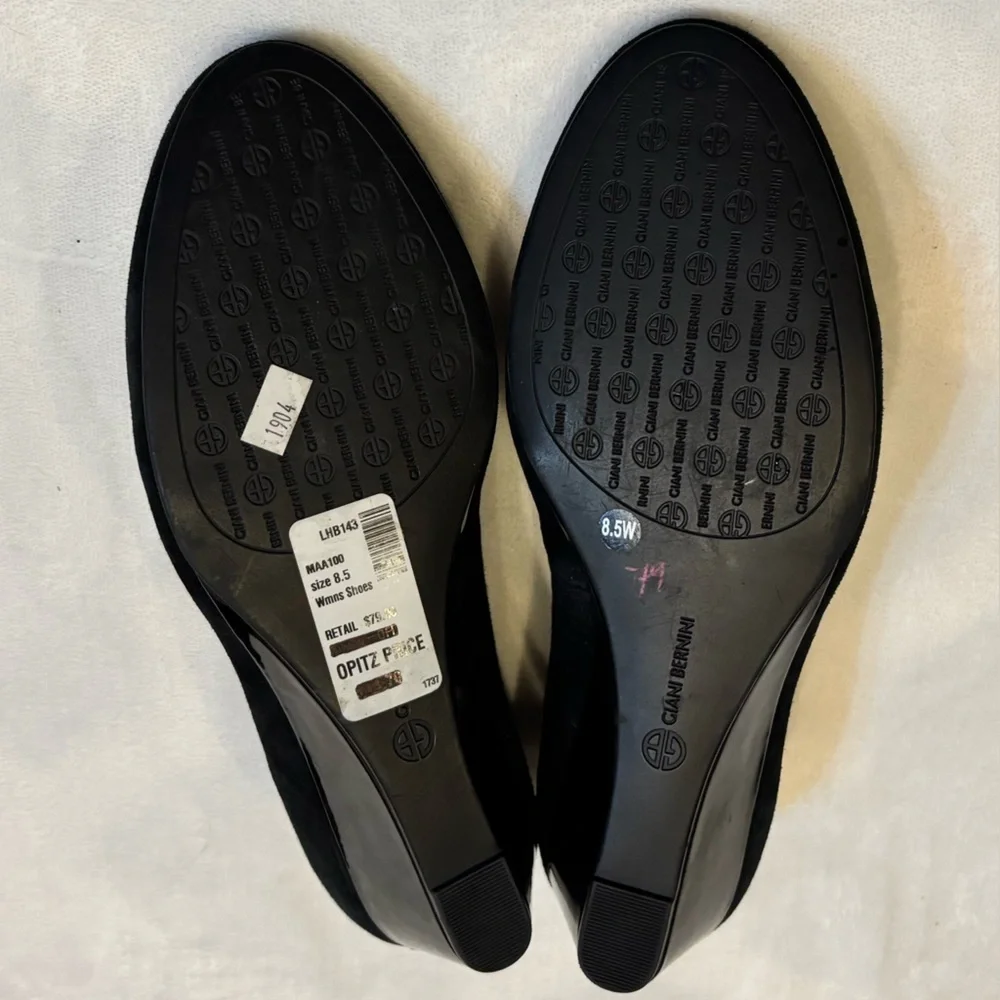 Giani Bernini Black Suede Wedge Pumps Memory Foam 8.5W